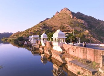 Badi Lake — tourist place in Udaipur