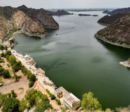 Jaisamand Lake — tourist place in Udaipur