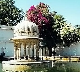 Sahelion Ki Bari — tourist place in Udaipur